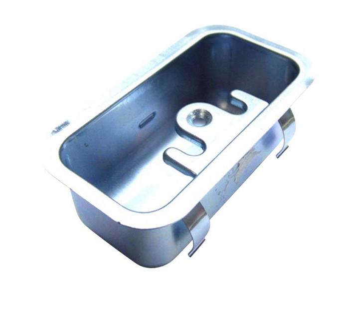 OER 1968-69 Impala, Caprice, Center Console Ash Tray Insert, with Manual Trans 3919950